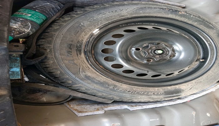 2015 Hyundai Grand i10 MAGNA 1.2 KAPPA VTVT, Petrol, Manual, 50,631 km, tyre