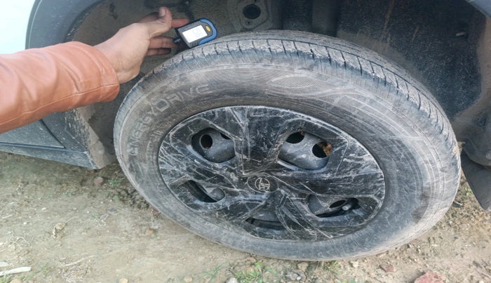 2025 Tata PUNCH Adventure Plus, Petrol, Manual, 4,945 km, tyre