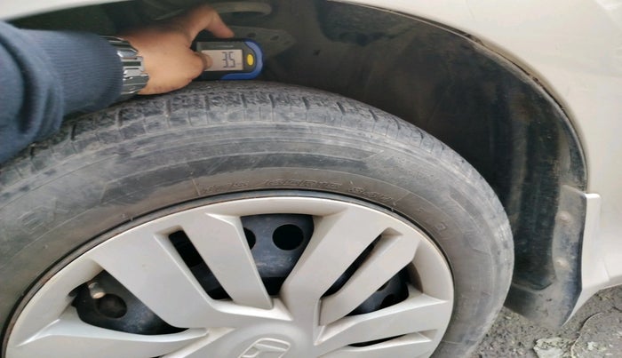 2015 Honda City 1.5L I-VTEC SV, Petrol, Manual, 53,174 km, tyre