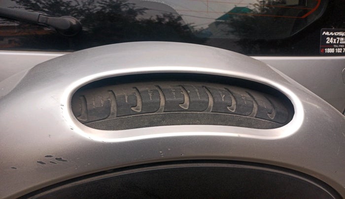 2016 Mahindra NUVOSPORT N8 AMT, Diesel, Automatic, 88,655 km, tyre