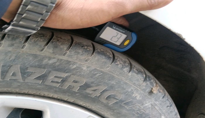 2012 Hyundai i20 MAGNA (O) 1.2, Diesel, Manual, 1,72,654 km, tyre