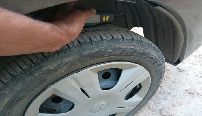 2018 Maruti Wagon R 1.0 VXI AMT, Petrol, Automatic, 79,483 km, tyre