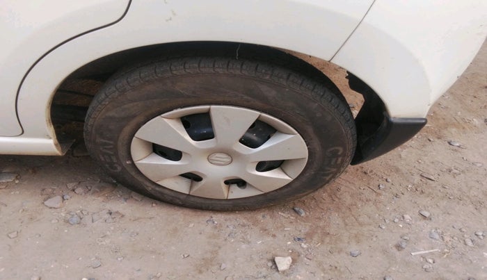 2012 Maruti A Star VXI, Petrol, Manual, 14,992 km, tyre