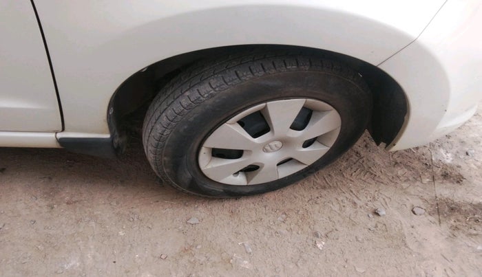 2012 Maruti A Star VXI, Petrol, Manual, 14,992 km, tyre