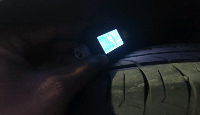 2016 Hyundai Grand i10 SPORTZ 1.2 KAPPA VTVT, Petrol, Manual, 98,302 km, tyre