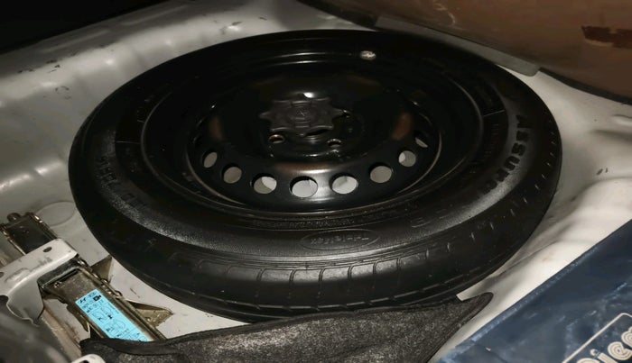 2016 Hyundai Grand i10 SPORTZ 1.2 KAPPA VTVT, Petrol, Manual, 98,302 km, tyre