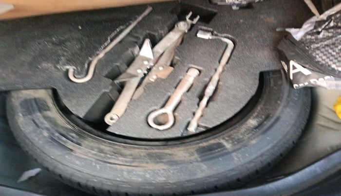 2019 Honda WR-V 1.2L I-VTEC VX MT, Petrol, Manual, 26,000 km, tyre