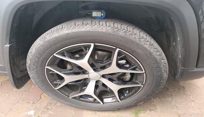 2023 Jeep MERIDIAN LIMITED (O) 4X4 AT, Diesel, Automatic, 26,958 km, tyre