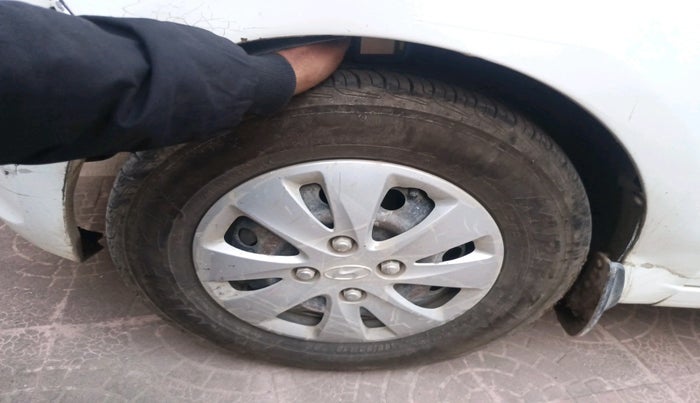 2011 Hyundai i10 SPORTZ 1.2, Petrol, Manual, 80,514 km, tyre