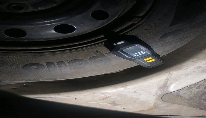 2013 Maruti Ritz VDI, Diesel, Manual, 70,643 km, tyre