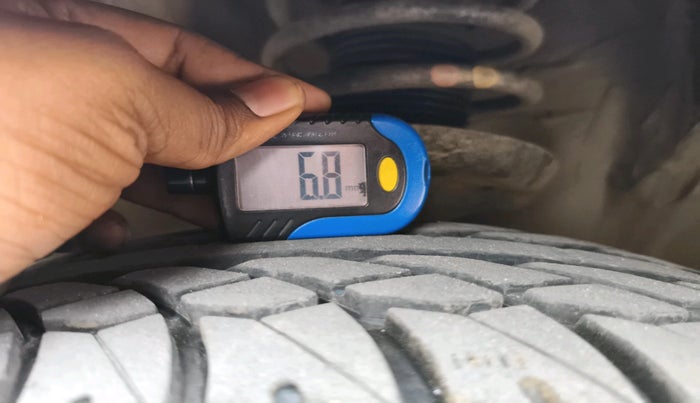 2005 Skoda Octavia RIDER 1.9 TDI, Diesel, Manual, 1,86,735 km, tyre