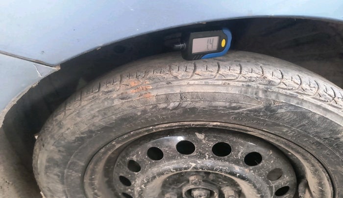 2013 Maruti Wagon R 1.0 VXI, Petrol, Manual, 66,974 km, tyre