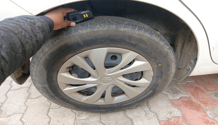 2019 Maruti Swift VXI, Petrol, Manual, 47,265 km, tyre