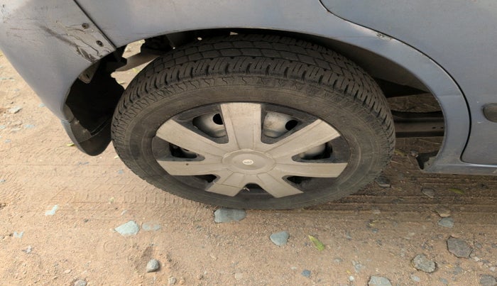 2012 Maruti Wagon R 1.0 LXI CNG, Petrol, Manual, 1,29,492 km, tyre