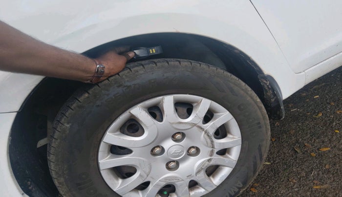 2011 Hyundai i20 MAGNA 1.2, Petrol, Manual, 95,550 km, tyre