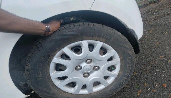 2011 Hyundai i20 MAGNA 1.2, Petrol, Manual, 95,550 km, tyre