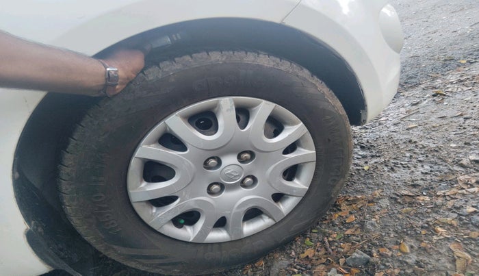 2011 Hyundai i20 MAGNA 1.2, Petrol, Manual, 95,550 km, tyre