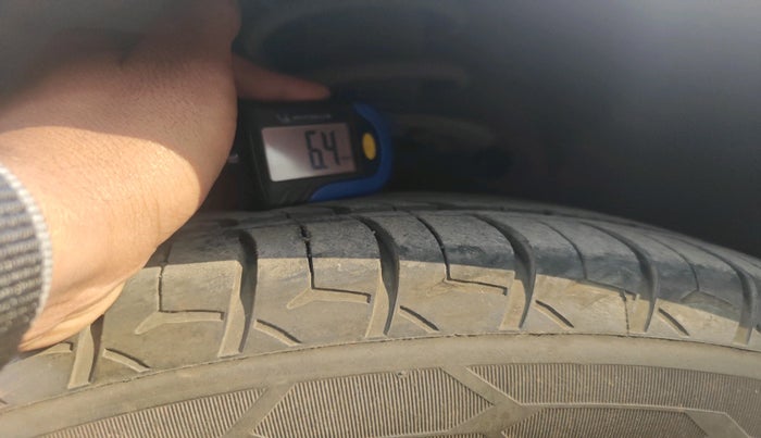 2017 Maruti Dzire ZXI PLUS AMT, Petrol, Automatic, 79,535 km, tyre