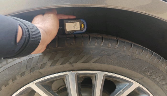 2017 Maruti Dzire ZXI PLUS AMT, Petrol, Automatic, 79,535 km, tyre