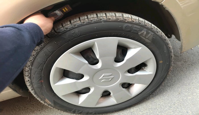 2011 Maruti Alto K10 LXI, Petrol, Manual, 97,526 km, tyre