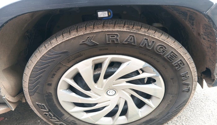 2023 Mahindra BOLERO NEO N 8, Diesel, Manual, 65,912 km, tyre