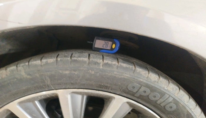 2018 Maruti Ciaz ALPHA 1.5 SHVS PETROL, Petrol, Manual, 1,24,000 km, tyre