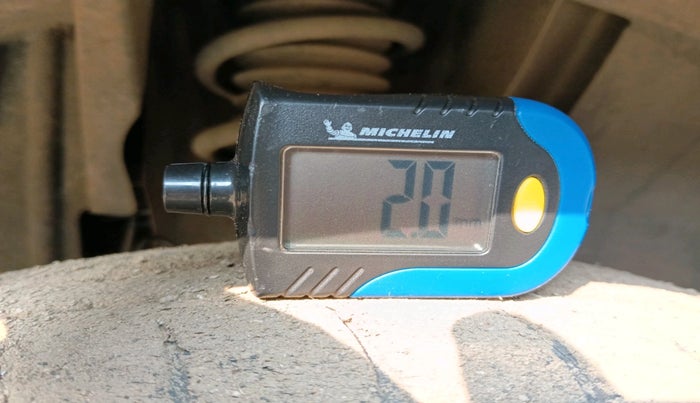 2022 Renault TRIBER RXT, Petrol, Manual, 47,468 km, tyre