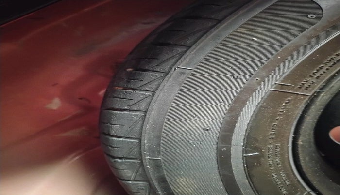 2020 Maruti Alto LXI, Petrol, Manual, 29,298 km, tyre