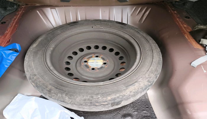 2016 Honda City 1.5L I-VTEC SV, Petrol, Manual, 61,122 km, tyre