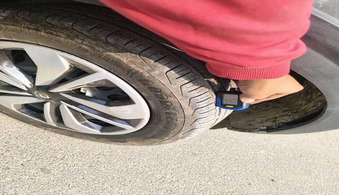 2024 Tata NEXON Smart + 1.5, Diesel, Manual, 12,741 km, tyre