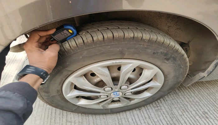 2019 Maruti New Wagon-R LXI CNG (O) 1.0, Petrol, Manual, 50,300 km, tyre