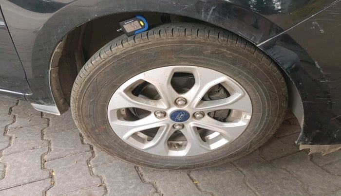 2017 Ford Figo Aspire TITANIUM 1.2 PETROL, Petrol, Manual, 39,921 km, tyre