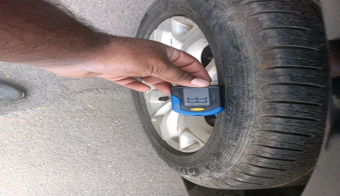 2013 Ford Ecosport TITANIUM 1.0L ECOBOOST (OPT), Petrol, Manual, 1,12,600 km, tyre