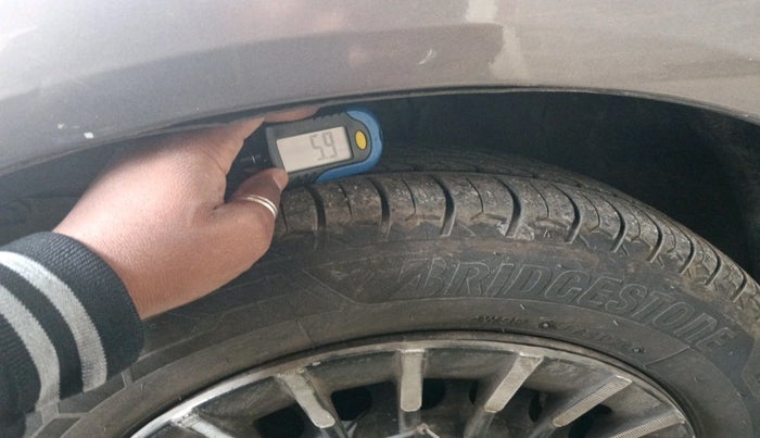 2014 Honda Amaze 1.5L I-DTEC S, Diesel, Manual, 1,43,134 km, tyre