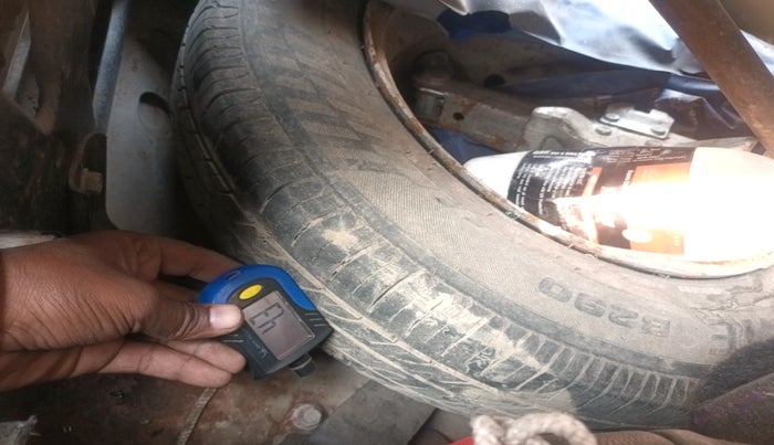 2014 Maruti Wagon R 1.0 LXI CNG, Petrol, Manual, 48,156 km, tyre