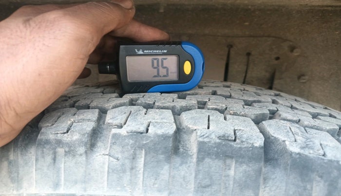 2017 Mahindra Thar CRDE 4X4 AC, Diesel, Manual, 1,00,000 km, tyre