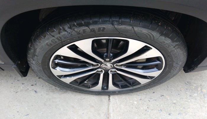 2021 MG HECTOR SHARP 2.0 DIESEL, Diesel, Manual, 35,876 km, tyre