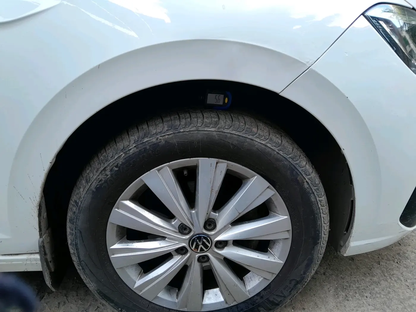 2022 Volkswagen VIRTUS HIGHLINE TSI 1.0 MT, Petrol, Manual, 14,011 km, tyre