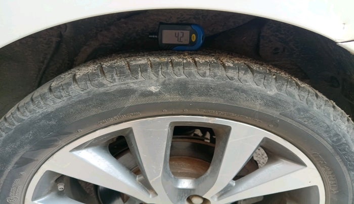 2014 Hyundai Verna FLUIDIC 1.6 VTVT SX AT, Petrol, Automatic, 97,622 km, tyre