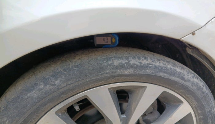 2014 Hyundai Verna FLUIDIC 1.6 VTVT SX AT, Petrol, Automatic, 97,622 km, tyre