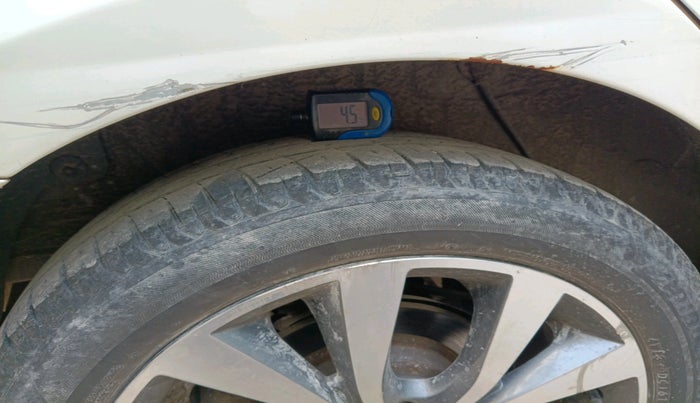 2014 Hyundai Verna FLUIDIC 1.6 VTVT SX AT, Petrol, Automatic, 97,622 km, tyre