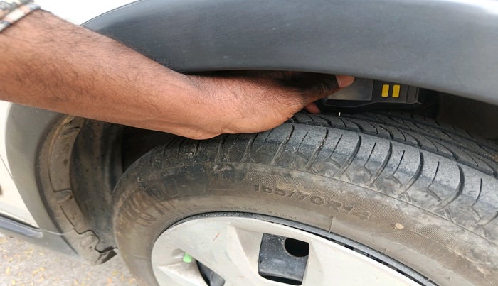 2019 Maruti New Wagon-R VXI (O) 1.2 AMT, Petrol, Automatic, 97,292 km, tyre