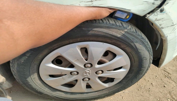 2011 Hyundai i10 MAGNA 1.2, Petrol, Manual, 58,511 km, tyre