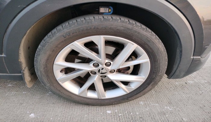 2023 Skoda KUSHAQ STYLE 1.5L TSI DSG, Petrol, Automatic, 18,115 km, tyre