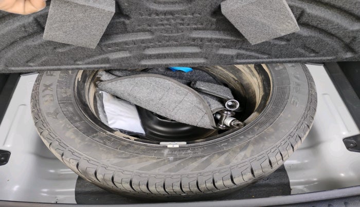 2024 KIA SELTOS  GTX PLUS 1.5 DIESEL AT, Diesel, Automatic, 36,001 km, tyre