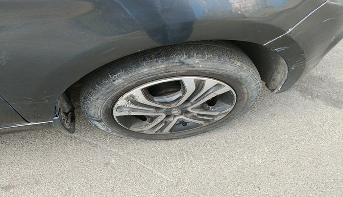 2022 Tata TIGOR XZ PLUS CNG, Petrol, Manual, 91,809 km, tyre