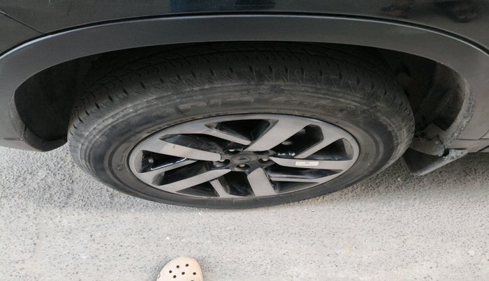 2023 Tata Safari XZA PLUS O 6STR DARK, Diesel, Automatic, 34,435 km, tyre