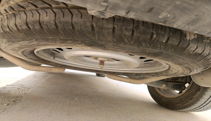 2021 Mahindra XUV500 W11, Diesel, Manual, 86,522 km, tyre