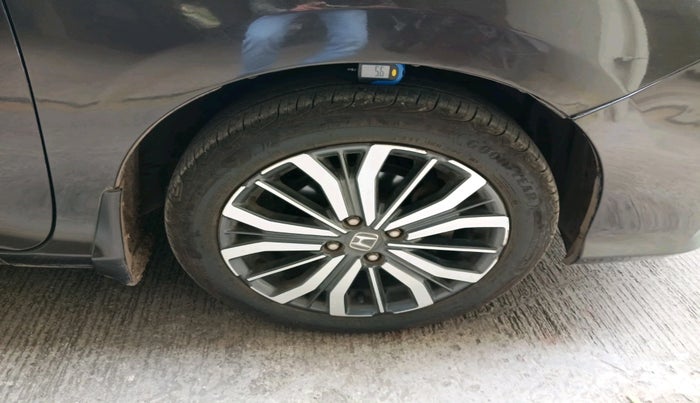 2018 Honda City 1.5L I-VTEC VX CVT, Petrol, Automatic, 44,442 km, tyre