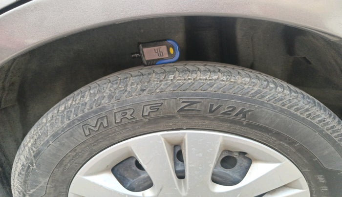 2012 Maruti Swift Dzire VXI, Petrol, Manual, 1,07,552 km, tyre